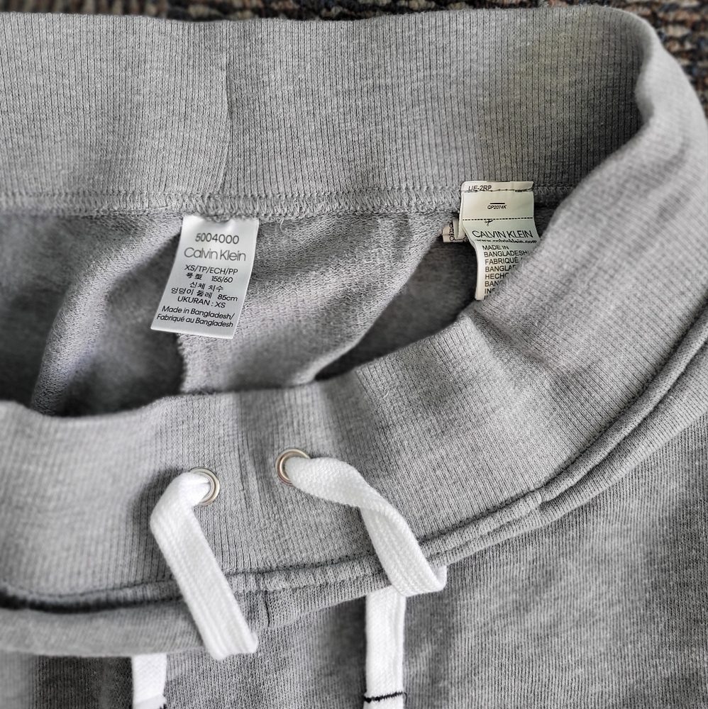 sweatpants - Picture 3 of 3